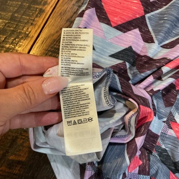 The North Face Women’s EZ Tee Dress Geometric Tribal Print Medium - Picture 6 of 10